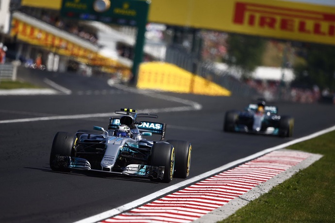 botttas hamilton hungaroring hungria podio