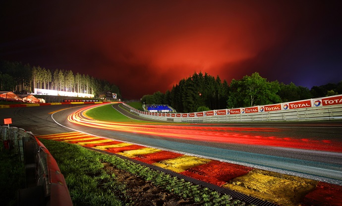 Eau Rouge, la curva donde Ayrton Senna hablaba con Dios.