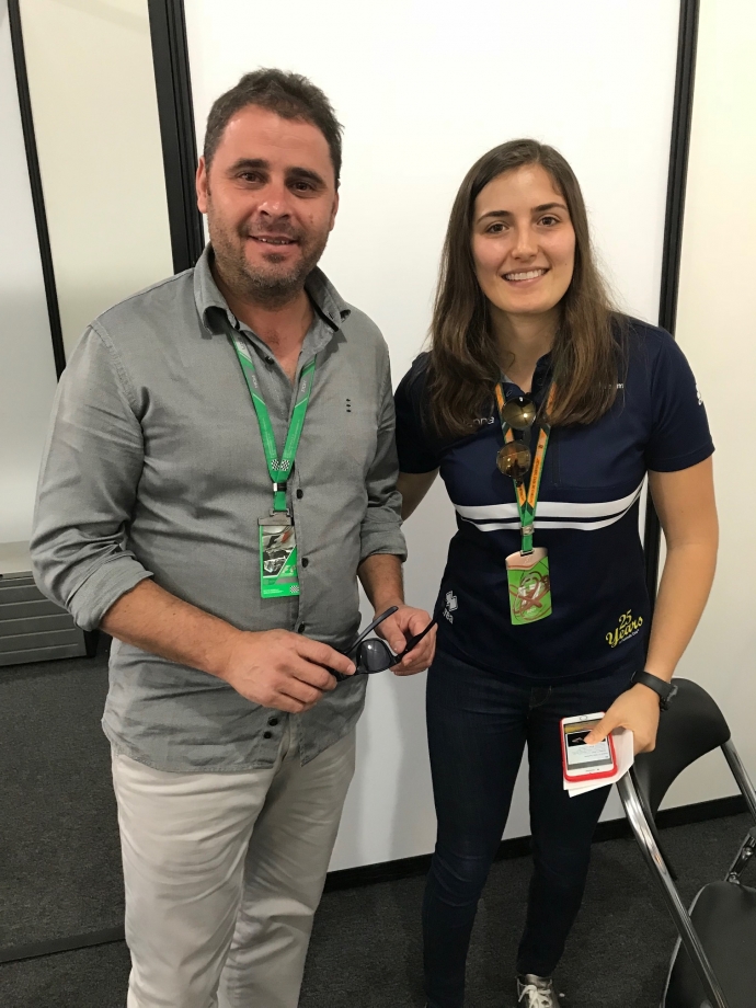 Xavi Gázquez y Tatiana Calderón Sauber F1.