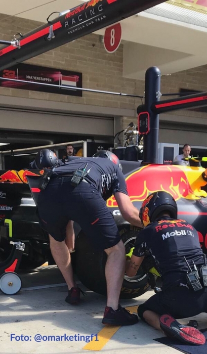 Pit Stop Red Bull - GP EU - Foto: @omarketingf1