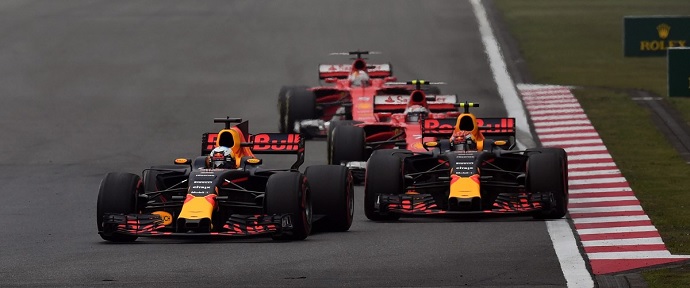 Daniel Ricciardo confía en la capacidad de Red Bull para volver a lo más alto en 2018