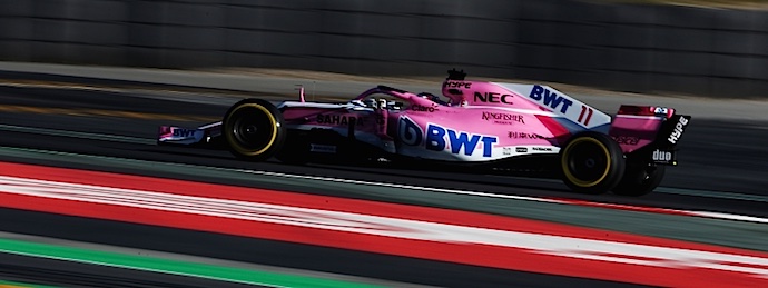 93 vueltas para Checo probando el VJM11 en Barcelona