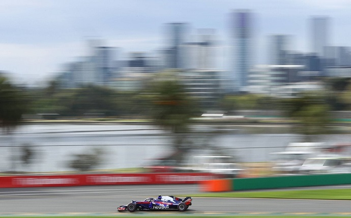 Toro Rosso pierde fuelle en la primera clasificación