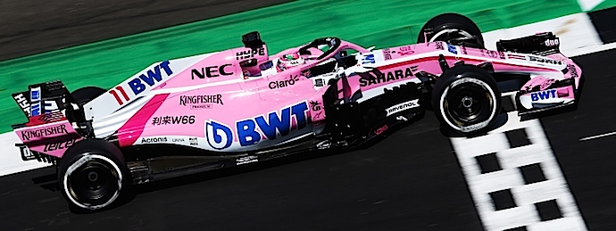 Sabado en Gran Bretaña - Force India con una pantera rosa adentro y otra afuera de Q3