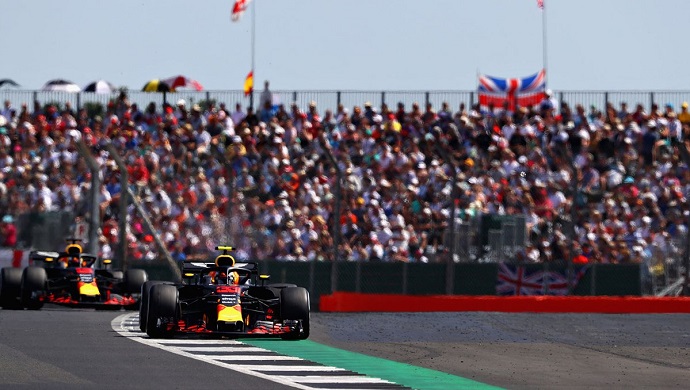 Domingo en Gran Bretaña - Red Bull: Ricciardo (5º) hace todo lo posible