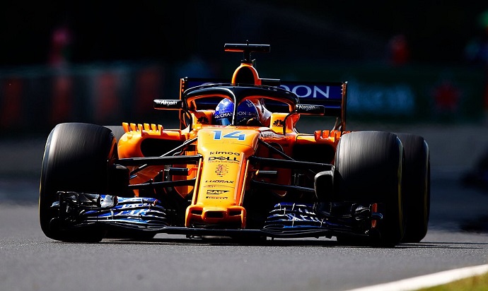 Alonso llega con lo justo a Monza en su McLaren