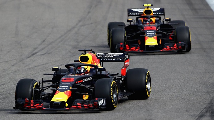 Domingo en Rusia - Red Bull: Verstappen piloto del día