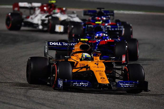 Domingo en Baréin - McLaren brilla con Norris (6º) y lamenta la suerte de Sainz