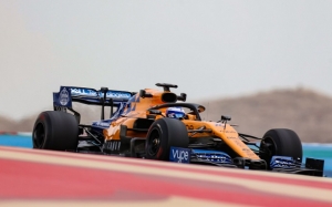 Test en Baréin- Dia 1: Lluvia en el desierto, Schumacher 2º y Alonso con Pirelli