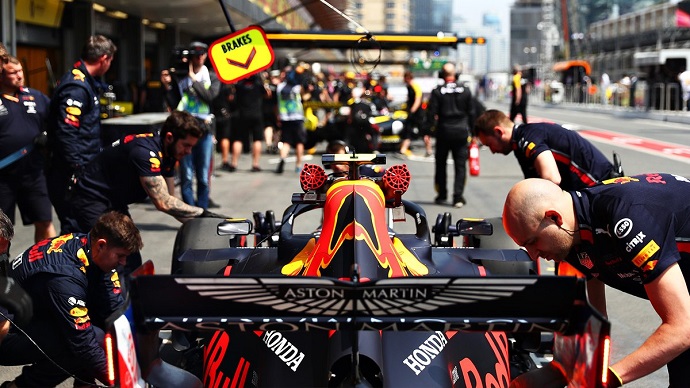 Viernes en Azerbaiyán - Red Bull: Gasly penalizado, saldrá desde el pit lane