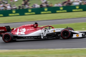 Sabado en Gran Bretaña - Alfa Romeo a las puertas de la Q3, con Giovinazzi por delante