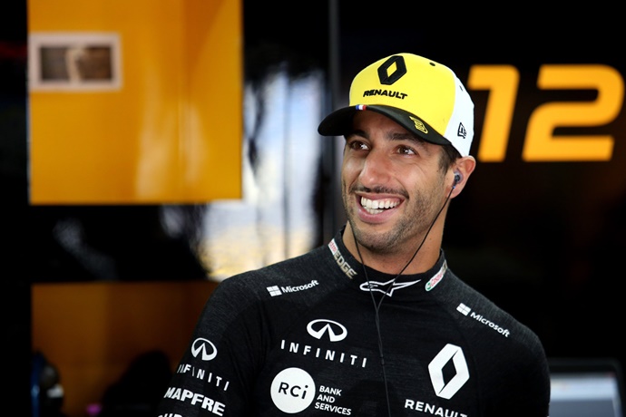 Glenn Beavis, ex asesor de Ricciardo, le reclama más de 11 millones de euros