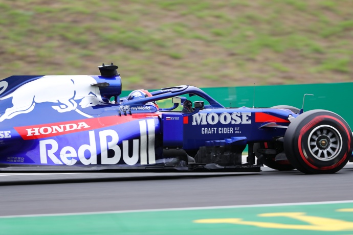 Viernes en Hungría – Toro Rosso: Albon se estrella en unos libres marcados por la lluvia
