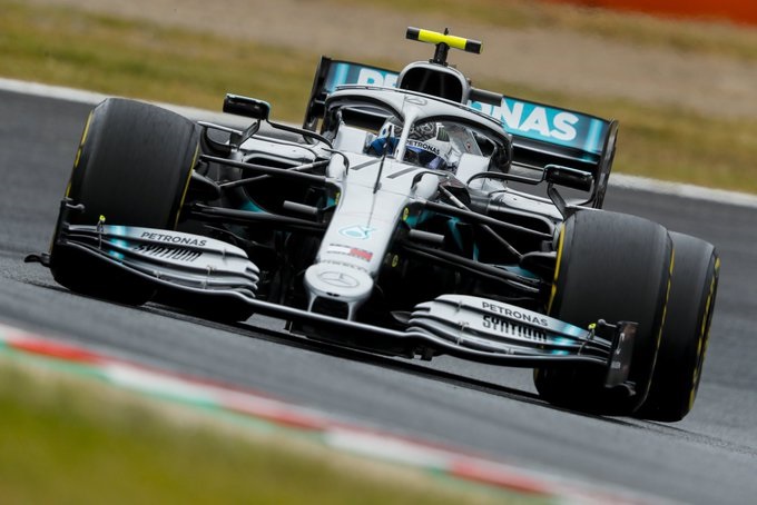 Libres en Japón: Mercedes lidera las dos únicas prácticas del GP