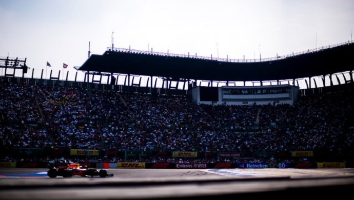 Horner y Brawn defienden la condución de Verstappen en México