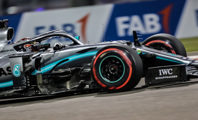 Viernes en Abu Dabi - Mercedes, con la mira en 2020