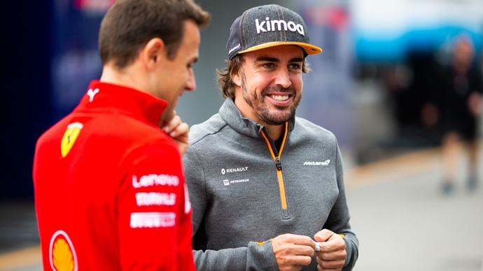 Alonso evalúa el reglamento de la F1 para 2021 sin descartar un posible regreso