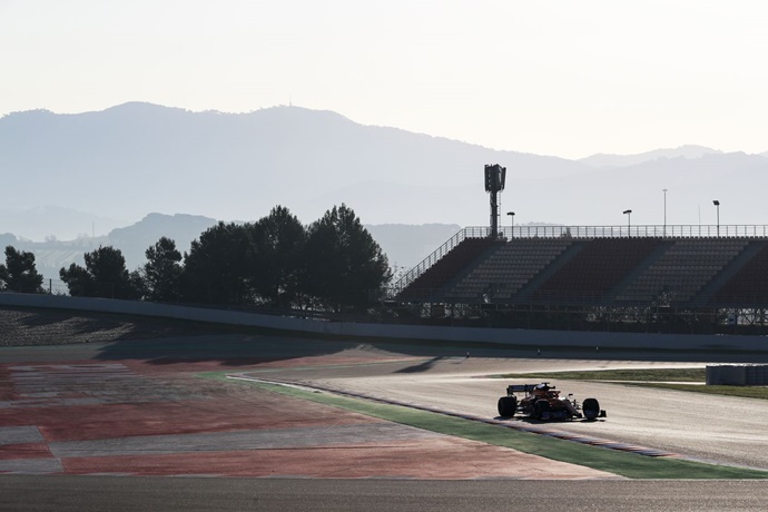 Test F1 2020: Día 1 – McLaren, 161 vueltas sin problemas