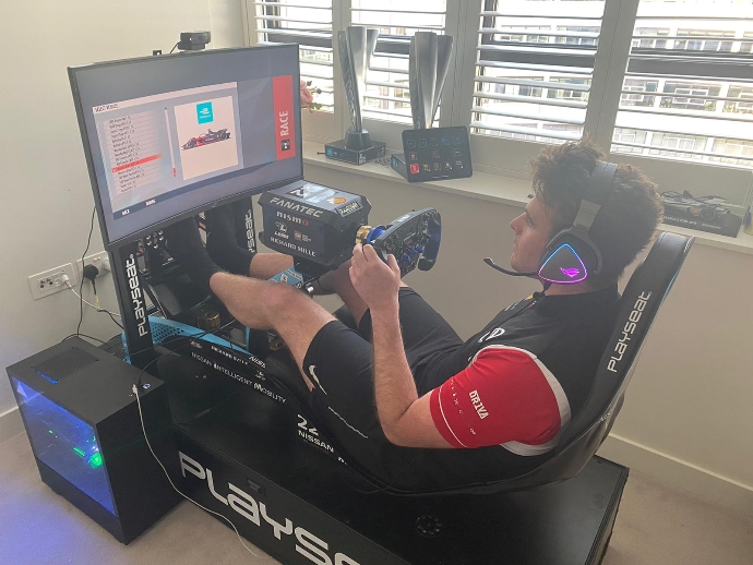 Rowland y su primera victoria en la Formula-E esports