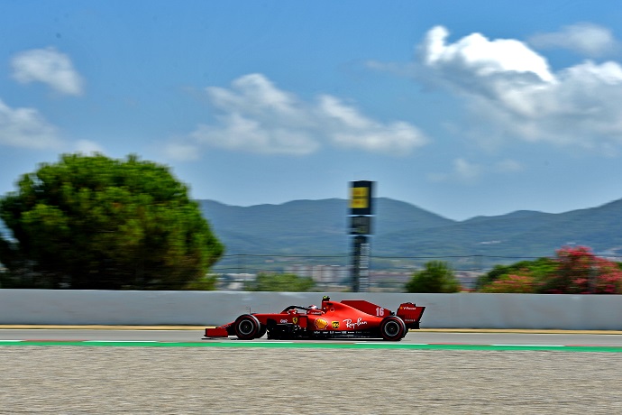 Domingo en España – Ferrari: Vettel remonta hasta un gran séptimo lugar; Leclerc se retira