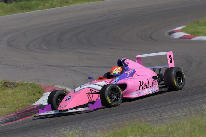 El campeonato de la FIA F4 NACAM sigue sus acciones en el GP de Querétaro - México