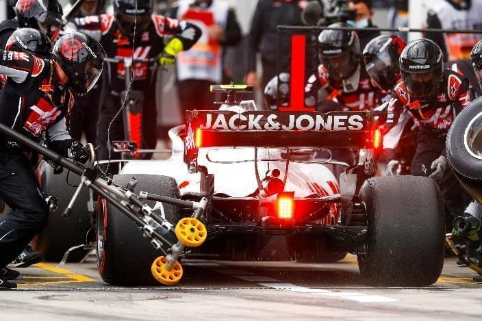 Domingo en Eifel – Haas: Grosjean consigue sus primeros puntos en el campeonato