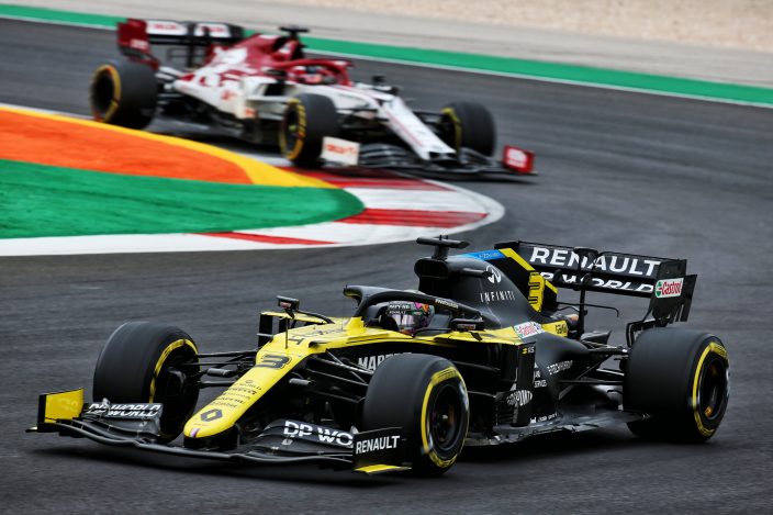 Domingo en Portugal - Renault termina con ambos coches en los puntos y una buena carrera de Ocon