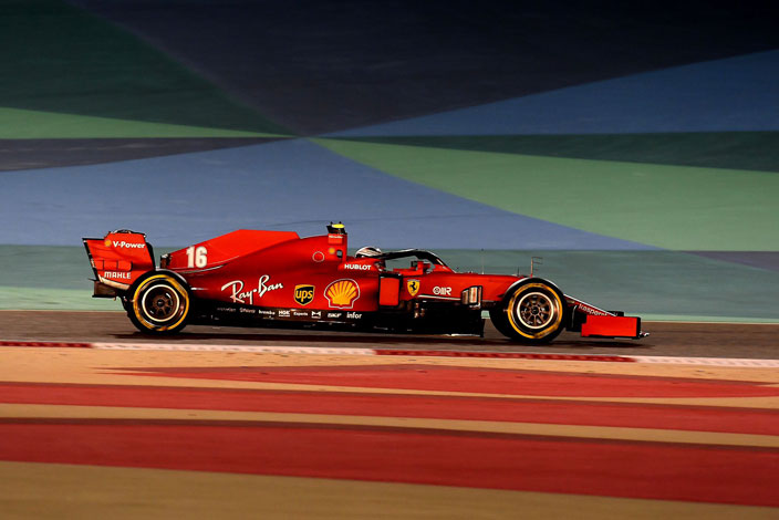 Viernes en Baréin – Ferrari: fuera del top 10