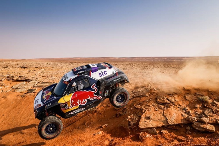 Dakar 2021 – Etapa 8: Al-Attiyah se impone por delante de Sainz y Peterhansel