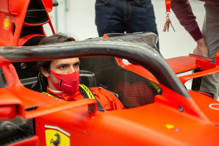 Carlos Sainz ya ha probado el simulador de Ferrari en Maranello