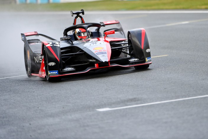 jack-dennis-alcanza-su-primera-pole-en-formula-e-en-el-dhlvalenciaeprix-round-6