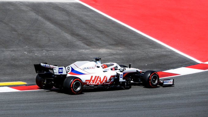 Viernes en España Haas obtiene flojos resultados