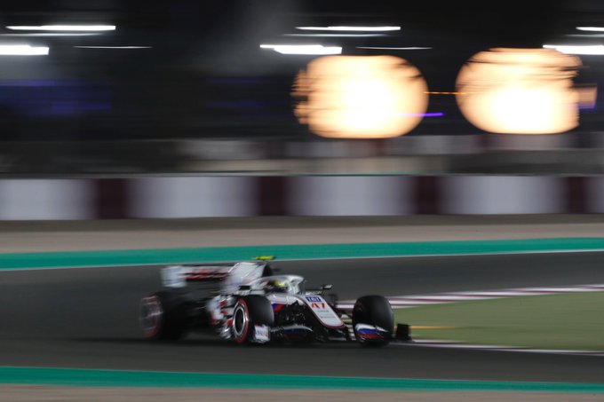 Sábado en Qatar Haas no se adpata al trazado de Losail