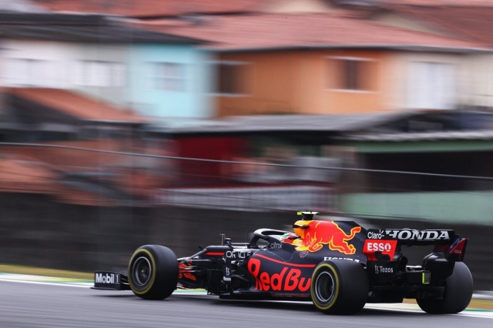 Viernes en Brasil - Red Bull no consigue el mejor tiempo pero dará guerra a Mercedes