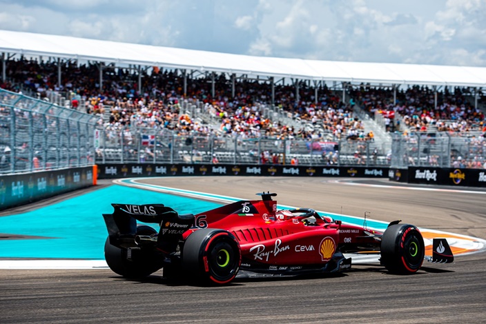 Leclerc se lleva la primera pole de Miami