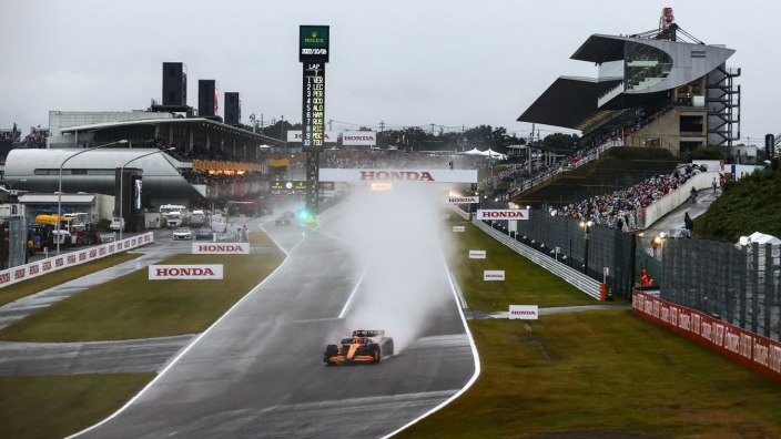 Domingo en Japón – McLaren: la lluvia juega una mala pasada