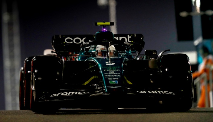 Sábado en Abu Dabi - Aston Martin vuelve a la Q3 gracias a un estelar Vettel