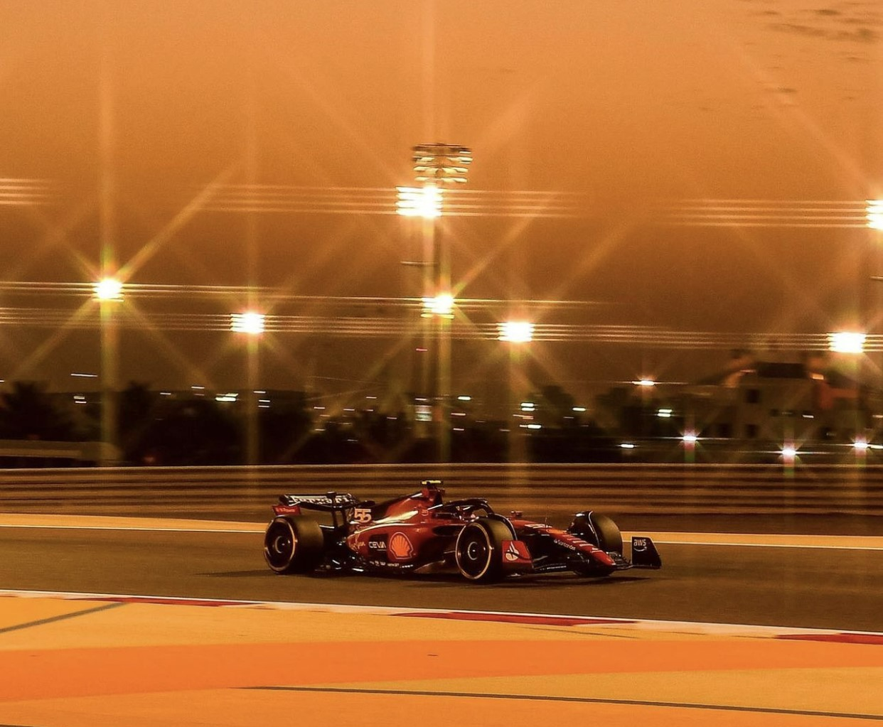 Día 3 en Baréin - Ferrari hace los deberes en los test