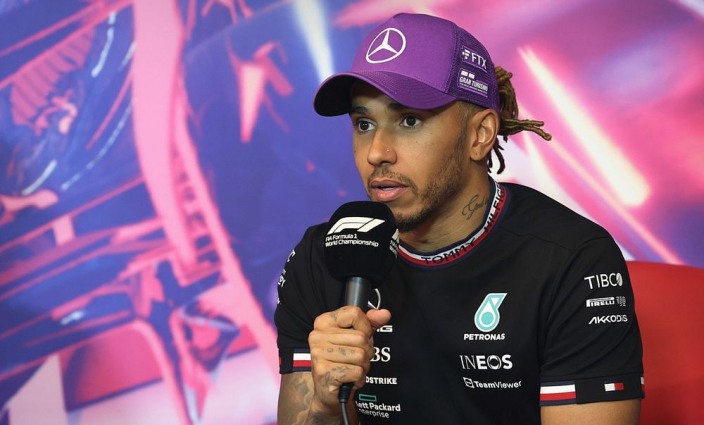 Hamilton se pronuncia sobre su futuro en Mercedes: “Hemos tenido una primera charla”
